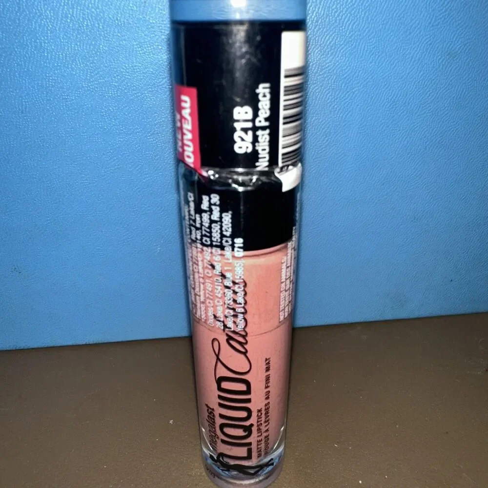 Wet n Wild Nudist Peach 921B MegaLast Liquid Catsuit Matte Lipstick, new selaed